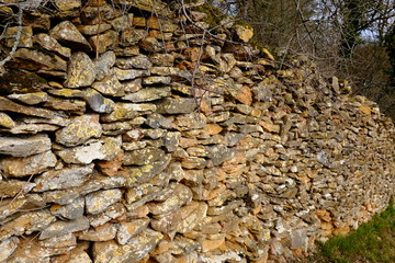 mur muret pierres