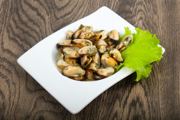 Pickled mussels