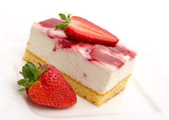 Erdbeer-Joghurtschnitte