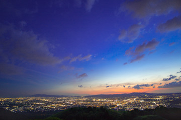 マジックアワーと夜景