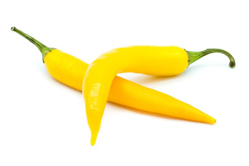 Gelb  peperoni pepperoni isoliert freigestellt auf weißen Hintergrund, Freisteller chili schote