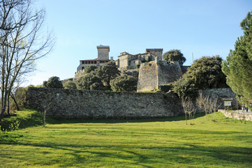 El Castillo de Monterrey en Verín, pueblo de la provincia de Orense por donde pasa el Camino  de Santiago, Galicia, España