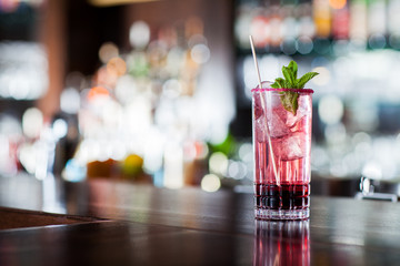 Cocktail V
