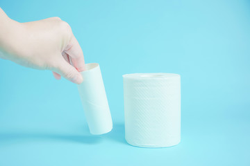 Exchange of the toilet paper. Purchase.　トイレットペーパーの交換　購入　水色背景