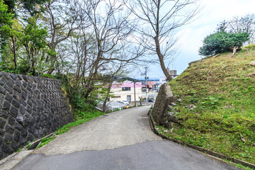 春の久保田城の風景