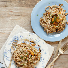 Whole wheat tagliolini with mushrooms Porcini