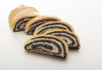 Strudel with poppy seeds