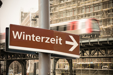 Fototapeta premium Schild 302 - Winterzeit
