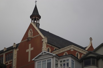 Obraz premium Church on the hill