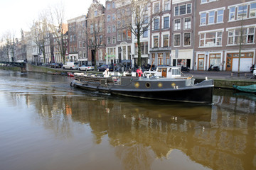 Fototapeta na wymiar Amsterdam - Canaux et ruelles