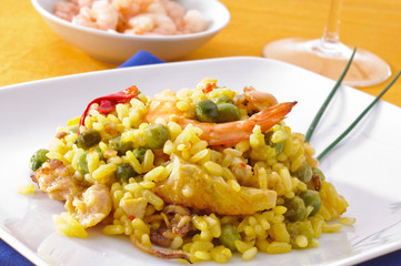 Paella spagnola, closeup