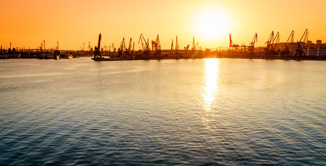 Fototapeta premium Varna port