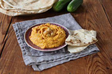 squash hummus with flatbread