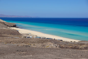Fuerteventura: crystal clear water and panoramic view of Jandia beach