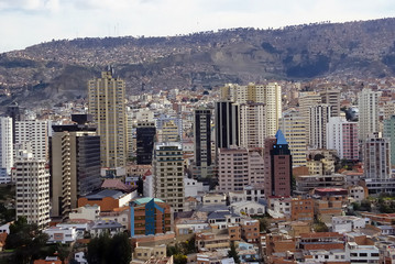 Hochhäuser in La Paz, Bolivien