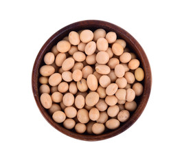 Obraz na płótnie Canvas Soybeans isolated on white background