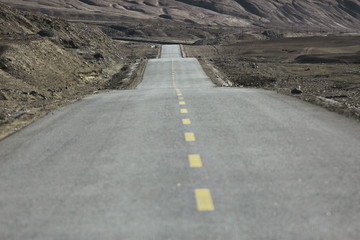 mountain road in tibet