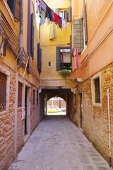 Fototapeta na wymiar Venezia, Italia, Calle del Pistor, nel sestriere di Cannaregio.