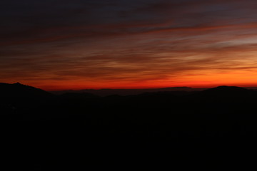 Sonnenuntergang mit Blick auf die Küste
