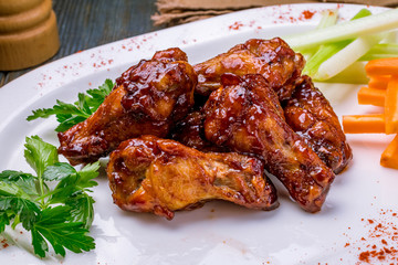 chicken wings in barbecue sauce