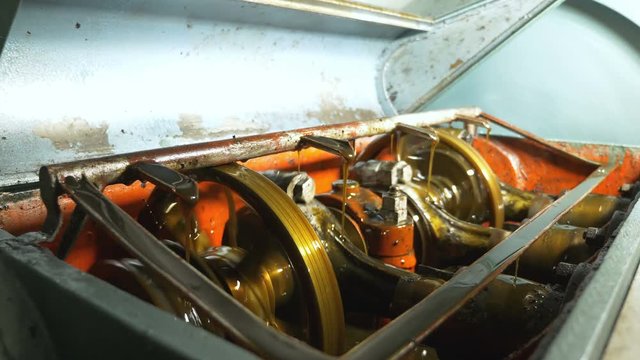 engine valves run fast