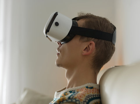 Man using virtual reality headset