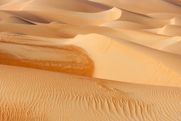 Fototapeta na wymiar Abstract Dune Patterns in the Empty Quarter