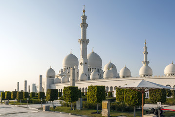 Fototapeta na wymiar The Sheikh Zayd Mosque. Abu Dhabi. United Arab Emirates