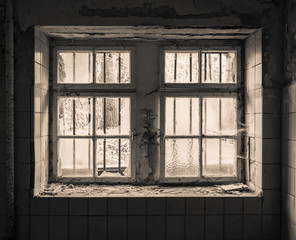 Obraz premium old window with grid