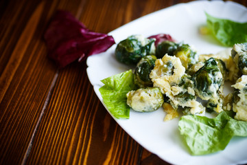 omelette with Brussels sprouts