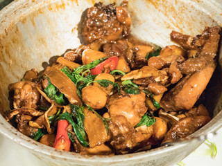 台湾 食事 三杯鶏