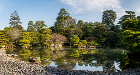 Fototapeta na wymiar Imperial Palace Garden