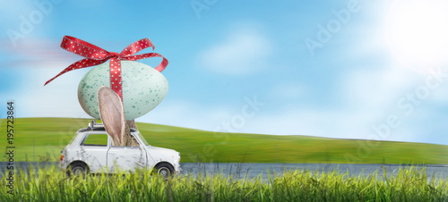 "auto osterei osterhase." Stockfotos und lizenzfreie Bilder auf Fotolia
