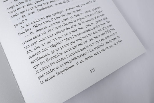 livre arri&egrave;re plan net