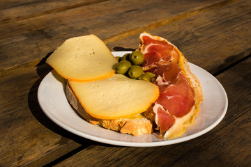 snack snack cheese ham - 195751621