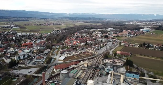 Anflug Stadtzentrum Aarberg, Schweiz