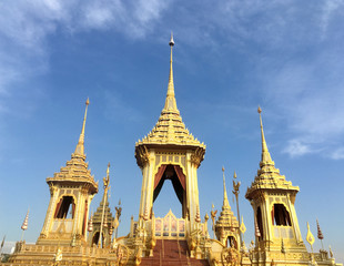 Fototapeta premium The goldren Merciful for King rama 9 - Thailand
