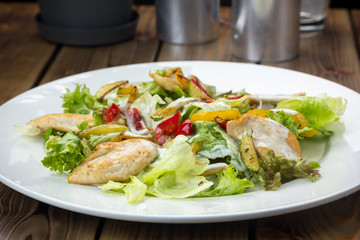 Caesar salad with chicken