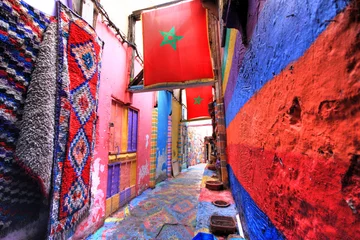 Gordijnen In de medina van Fes in Marokko © Phil_Good