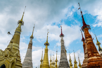 Fototapeta premium Shwe Indein Pagoda, a group of Buddhist pagodas in the village of Indein, near Ywama and Inlay Lake in Shan State, Burma