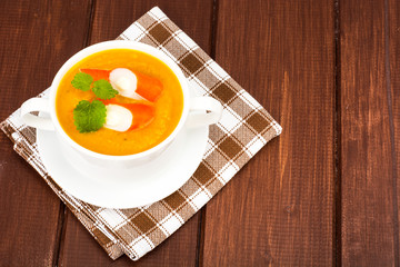 Vegetable soup with surimi