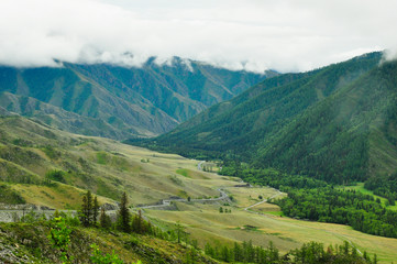 Fototapeta na wymiar Landscape of a mountain valley. Chike-Taman road pass, Altai