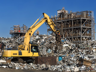 スクラップ工場