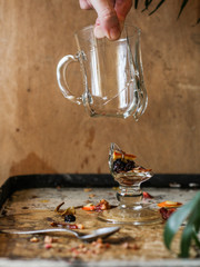 broken glass cup (smash glass)