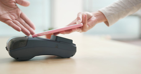 Pay by mobile phone with NFC