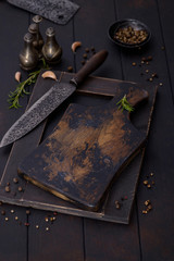 Empty cutting board with seasoning