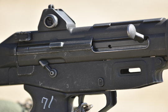 自動小銃