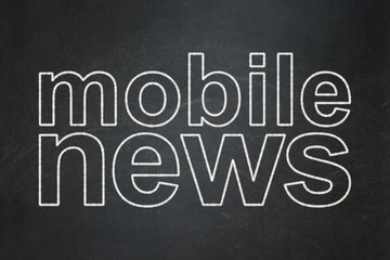 News concept: text Mobile News on Black chalkboard background
