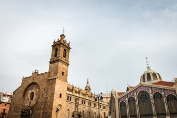 Fototapeta na wymiar Saint Joan del Mercat church and Central Market in Valencia