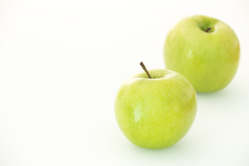 apples isolated on background